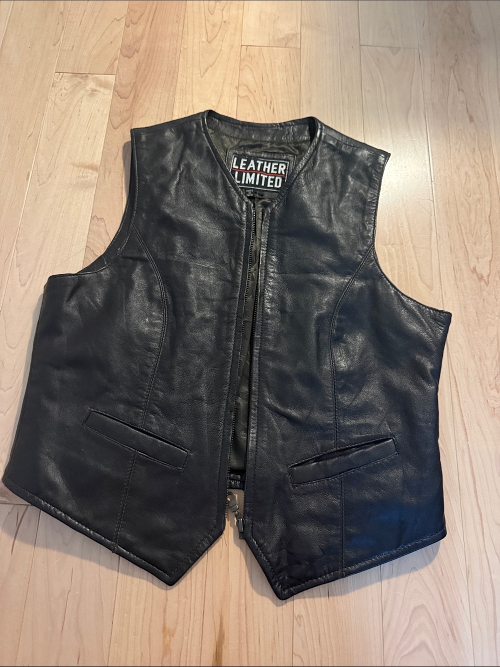 Men’s Black Leather Vest
